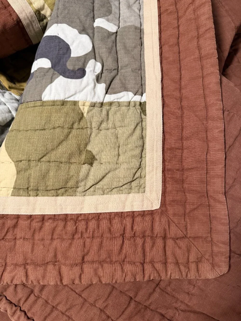 Pottery Barn Teen Camo Queen Quilt & 2 matching standard shams